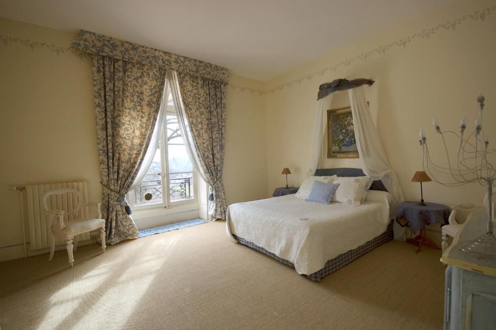 Hotel Le Castel du Mont Boisé Montboucher-sur-Jabron Camera foto