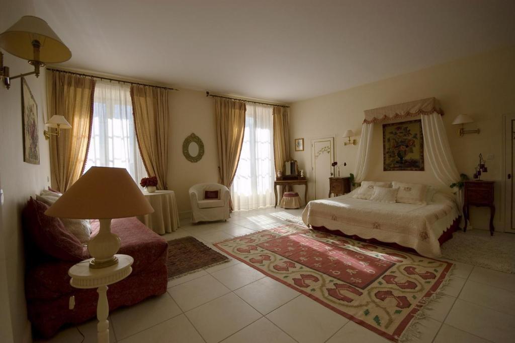 Hotel Le Castel du Mont Boisé Montboucher-sur-Jabron Camera foto