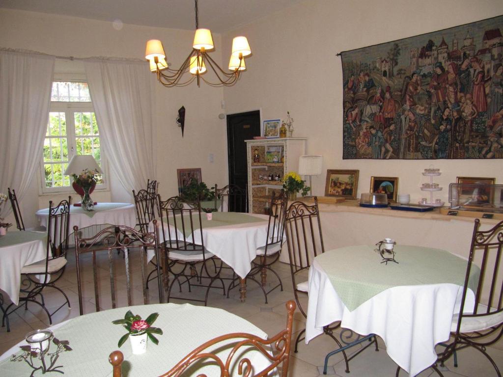 Hotel Le Castel du Mont Boisé Montboucher-sur-Jabron Esterno foto